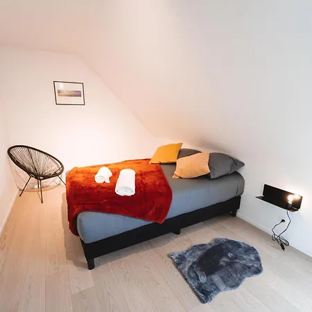 - Superbe Duplex 2ch - Parking Gratuit Appartement