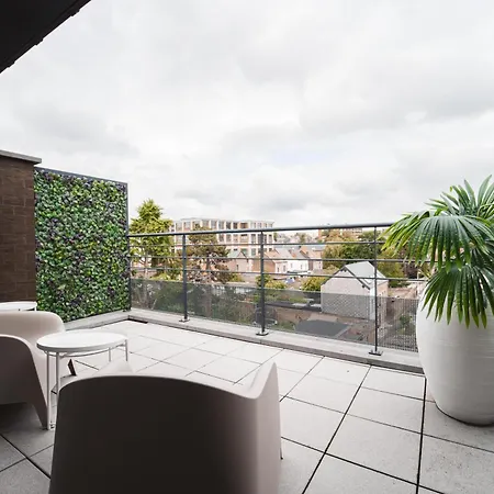 Appartement - Superbe Duplex 2ch - Parking Gratuit *