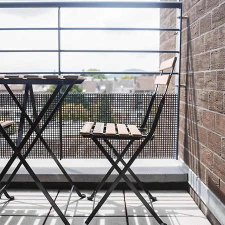 - Superbe Duplex 2ch - Parking Gratuit *